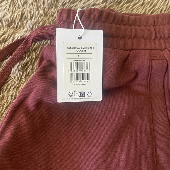 Gymshark Mens Essential Oversized Joggers - Picture 3 of 7